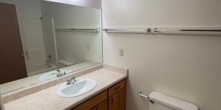 NW Visalia Home with Alley Access Rent Ready! Gallery 13