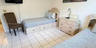 4000 Crystal Lake Dr Gallery 21