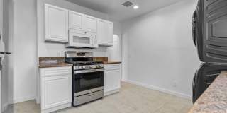 1448 Calumet Ave Gallery 8