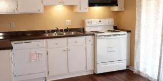 Coming Soon: 3 Bed, 2.5 Bath Condo Gallery 5