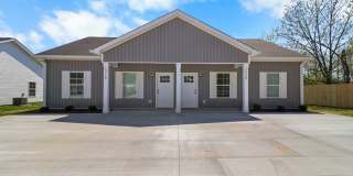 1004 Oak Street - A Gallery 1