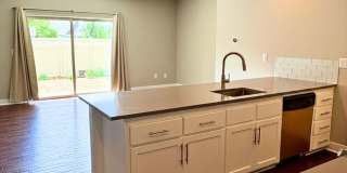 Central Point - Refined Townhouse with Dual Primary Suites Gallery 6