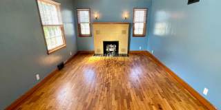 Very Unique 5 Bedroom Home on Large Lot Gallery 6