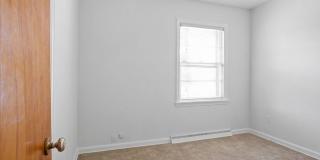 3BR/1.5BA Brick Ranch with Fireplace | Extra Storage | Hampton Near Shipyard & I-64 Gallery 19