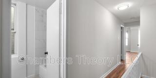 1309 Emerald St. NE Gallery 16