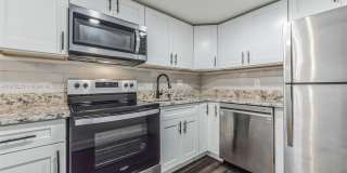 480 NW 20th St Gallery 1