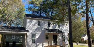Charming Fully Renovated 2-Bedroom, 1.5-Bath Home for Rent, Lawn Maintenance and W/d Units Included Gallery 3