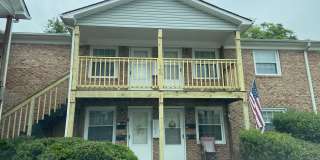 Pershing Street - 700 E Gallery 1