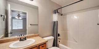 Beautiful Riverton Townhome in Gated Community w 1 car garage attached Gallery 20