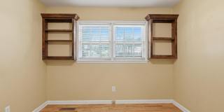 Close to Downtown Athens! Established neighborhood! Gallery 12
