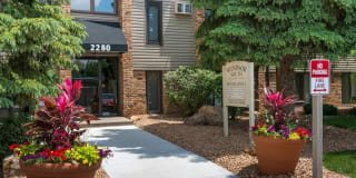 Windsor South Apartments Gallery 26