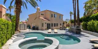 Pool Home in Palm Desert Gallery 17