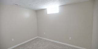 1010 N Hampton Dr NE Gallery 11