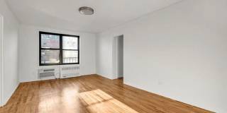 880 68th St # 500 Gallery 3