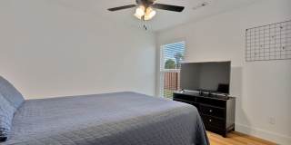 Newly built 3 Bed 2 bath home with Large backyard Gallery 20