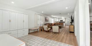 125 NW 3rd Avenue Gallery 2