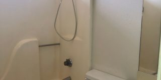 Adorable 3 Bedroom/ 2 Bath - Available November!! Gallery 11
