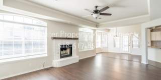 Beautiful 4 Bed 2.5 Bath Rental in Tulsa! Gallery 5