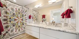 121 Kingsley West Gallery 13