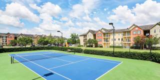 Cypress Lake Apartments Gallery 9