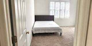 Room in 2 Bedroom Home at Chenille Dr Gallery 9