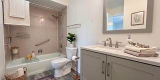 5820 Wilshire Court Gallery 11