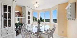 Fully Furnished View Condo Gallery 9
