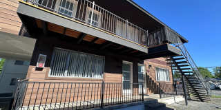 Recently remodeled 1 bedroom in West Redding Gallery 1
