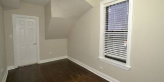 2019 N Hoyne Ave Gallery 5