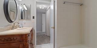 1040 DEER RIDGE Drive Gallery 13