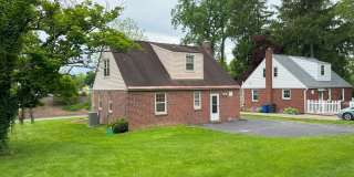 Renovated home, central air, stainless appliances, Radnor SD, Walk to Villanova, small dogs ok...this is a must see! Gallery 22