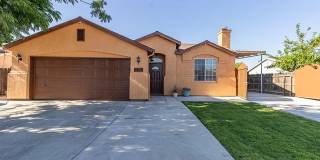 Comfortable 3BD/2BA Home in Tulare's 93274 — Move-In Ready! Gallery 1