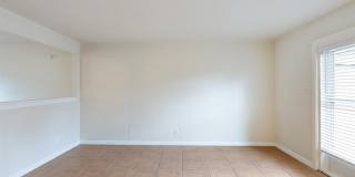 Remodeled townhouse - Available now! Gallery 12