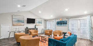 The Huxley at Medical Center Gallery 7