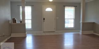 2356 Rowe Street Gallery 3