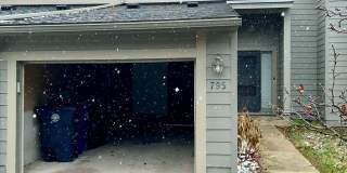795 Watersedge Drive Gallery 2