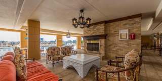 521 MANDALAY AVENUE Gallery 36