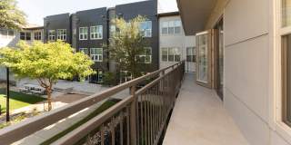 Crest at Park Central Apartments Gallery 25