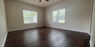 101/103 Hughson Court Gallery 4