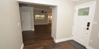 3006 VINE STREET Gallery 12