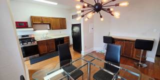 Killer view! 2 bed 1 bath Mt Washington! AVAILABLE 6/1 Killer view! 2 bed 1 bath Mt Washington! AVAILABLE 6/1 Gallery 1