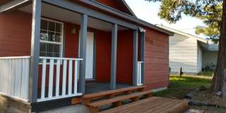 2 Bedroom 1 Bath- House Gallery 1