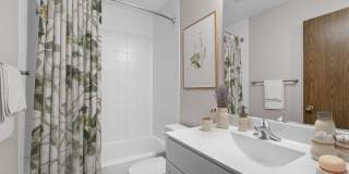 Oakwood Apartments Gallery 6