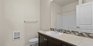 Creekside Apartments Gallery 31