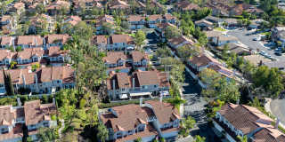 Updated & Furnished 3BR Townhome with Loft & Lake Access Gallery 30