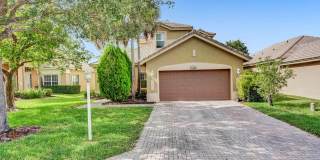 Amazing 4 Bedroom, 3 Bath home plus large 21'x11' loft located in Parkland Isles! Gallery 18