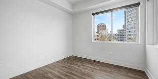 3131 N CENTRAL Avenue Gallery 33