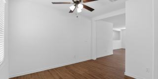 Spacious 3BR House in Buckeye Gallery 10