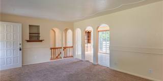 40 Glenview Drive Gallery 8