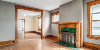 **For Lease: 908 E 31st St – Spacious 5‑Bedroom Historic Home in Central Kansas City** Gallery 14
